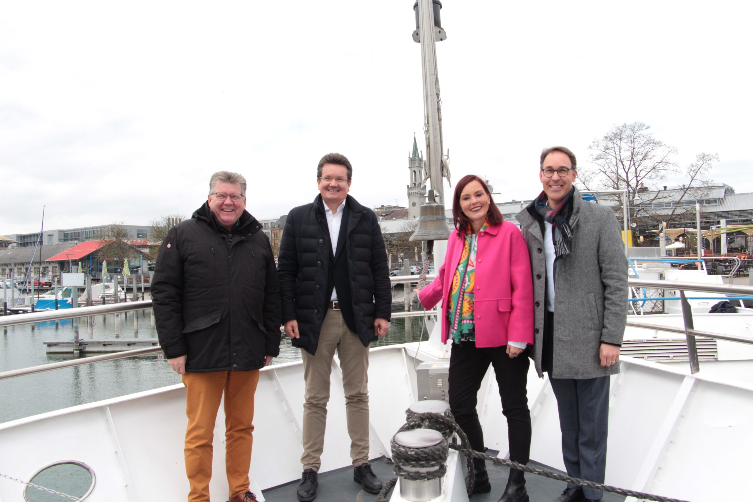 Die Gesch�ftsf�hrerin und Gesch�ftsf�hrer der VSU